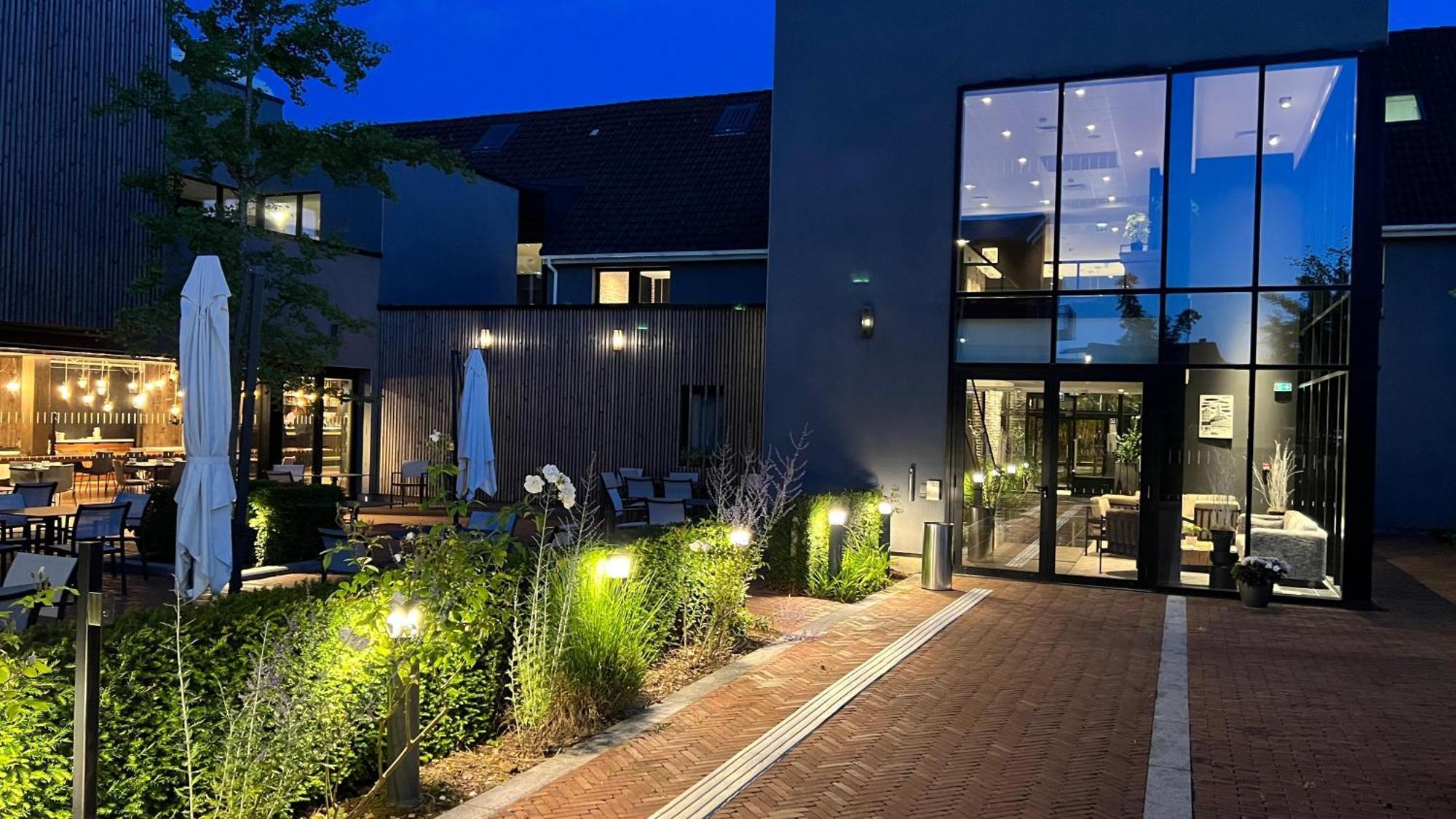 Hotel Louvre-Lens - Esprit De France Екстер'єр фото